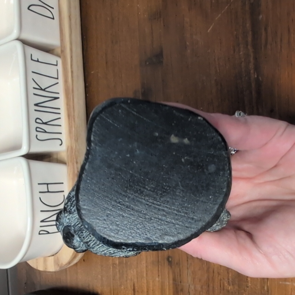 VINTAGE SOAP STONE - Picture 5 of 5